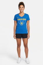 Cargar imagen en el visor de la galería, Woman Legend V-Neck Tee GameRoyl
