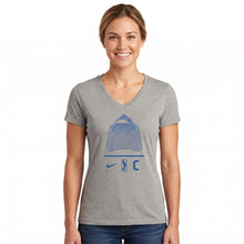 Cargar imagen en el visor de la galería, Woman - Legend V- Neck Tee DkHeather
