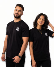 Cargar imagen en el visor de la galería, Playera Capitanes x Mario Negra
