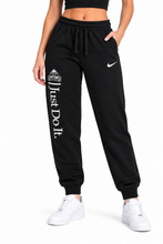 Cargar imagen en el visor de la galería, Club Fleece Jogger
